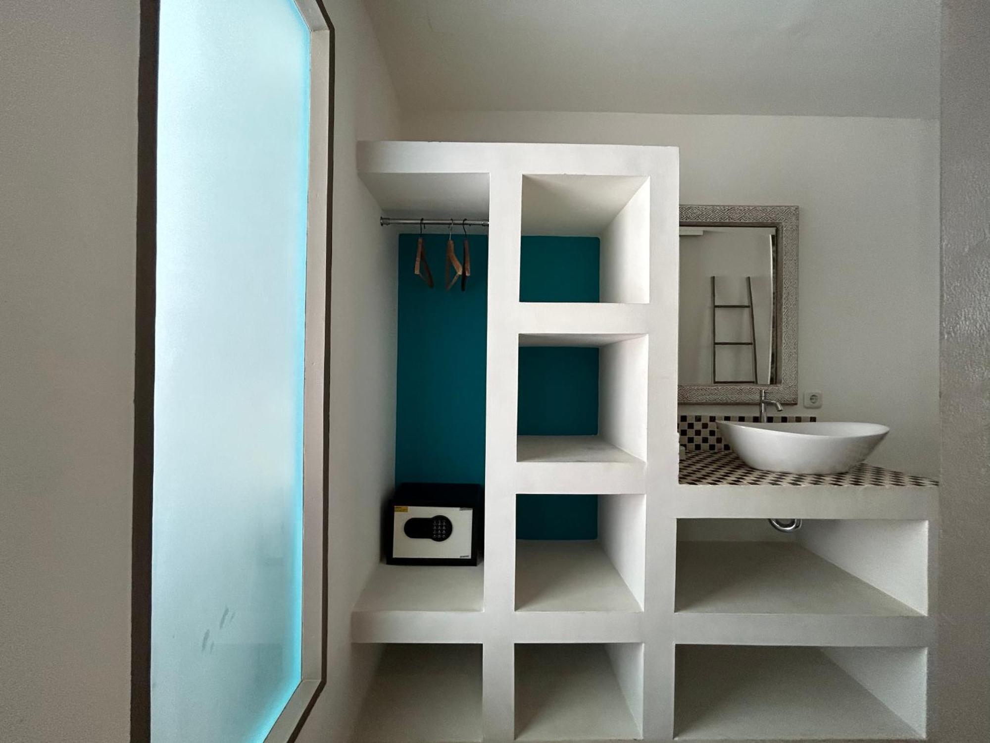 Meno Suites Gili Meno Exterior photo